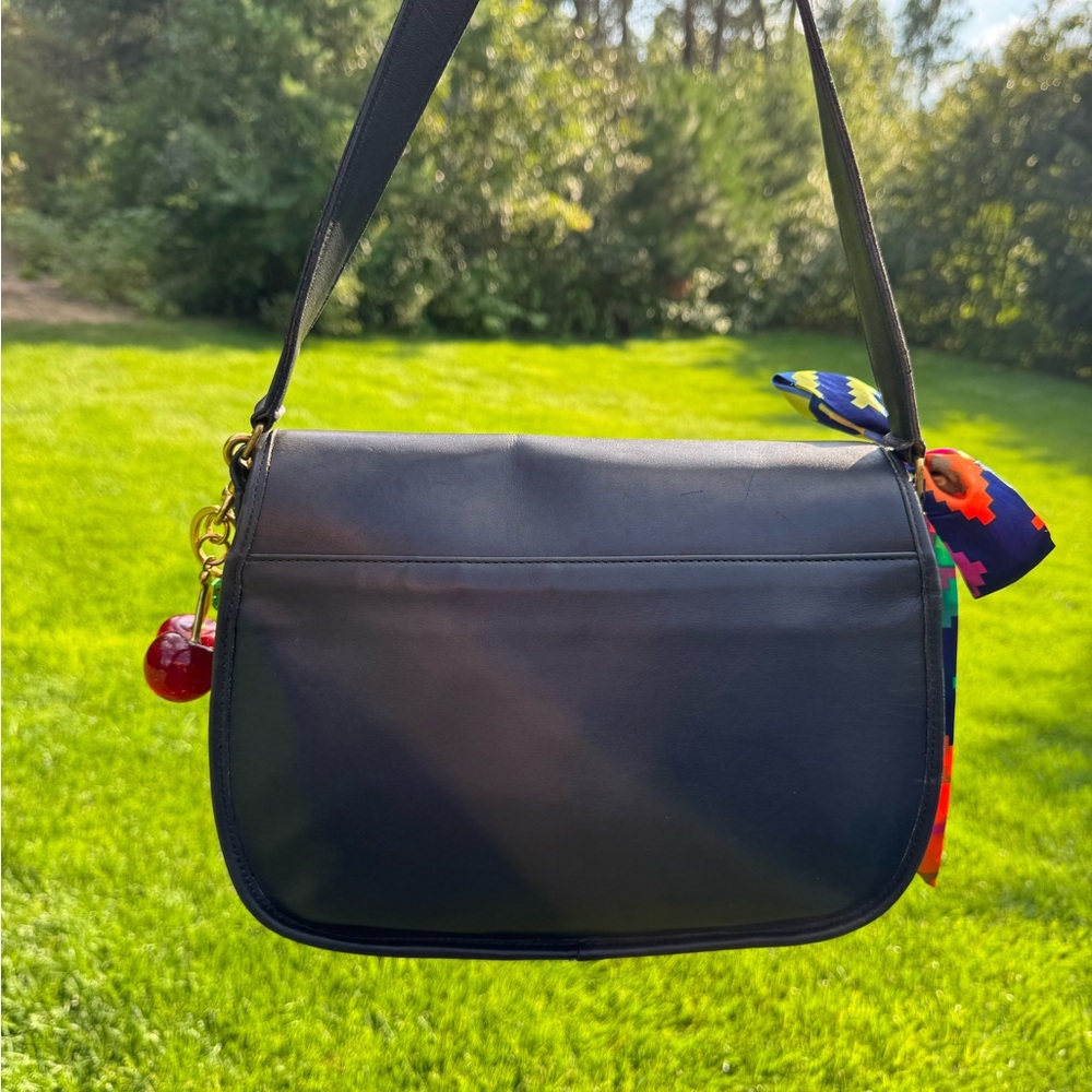 Vintage Coach Navy Saddle Bag - Picture 2 of 8